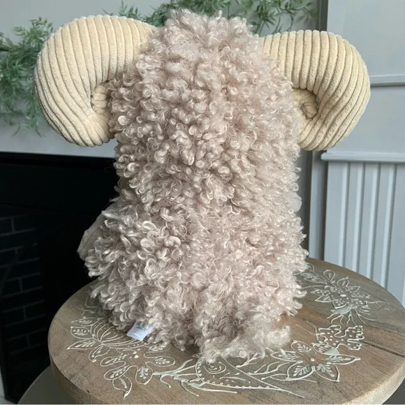 Jellycat Ramsley Sheep - Picture 3 of 10